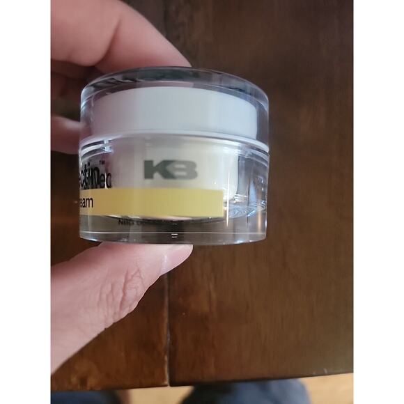 Strivectin TL Neck Cream Concentrate For The Neck & Decolletage 1 oz NEW - Picture 4 of 6